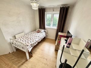 Photo 8- click for photo gallery